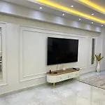 Central And Luxe 3 Bed In A Gated Compound With Gym