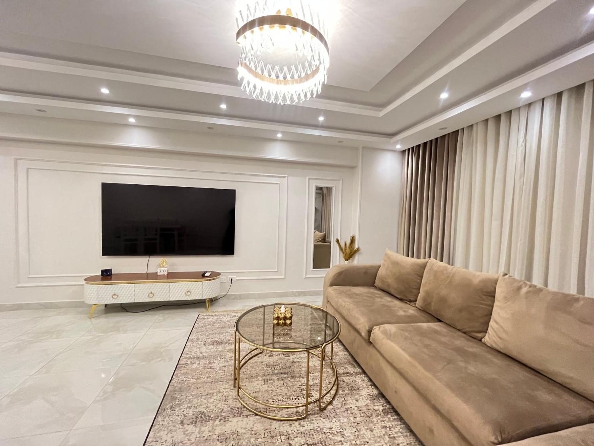 Apartment And Luxe 3 Bed In A Gated Compound With Gym *